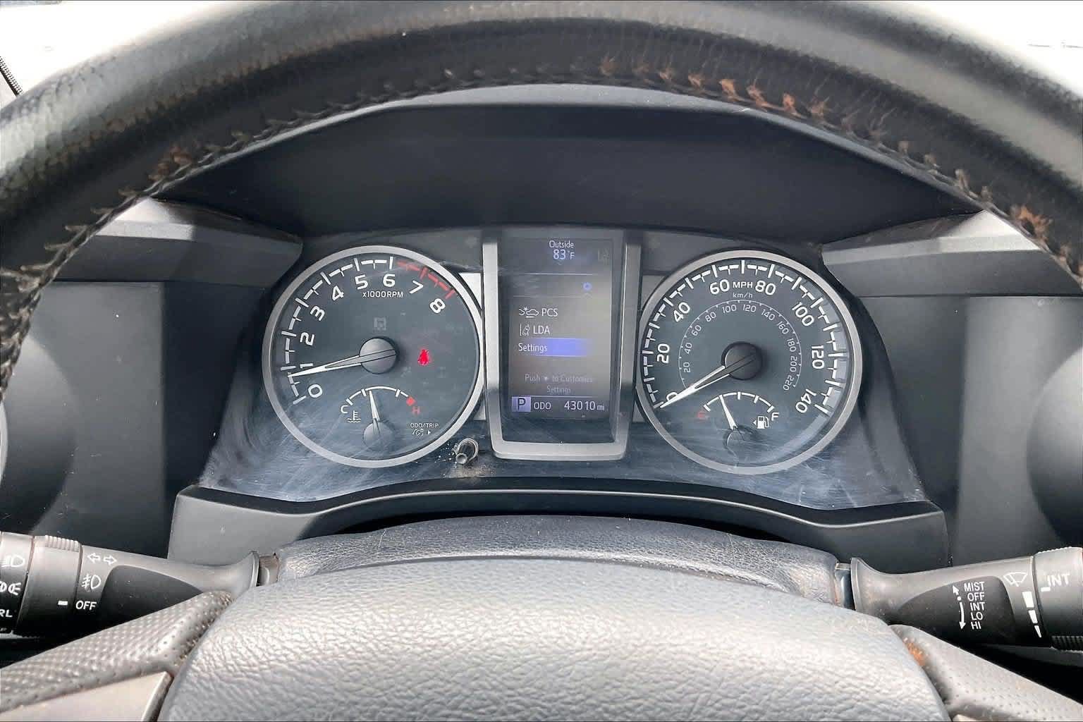 Used 2020 Toyota Tacoma TRD Off-Road w/ Technology Package RWD image 17