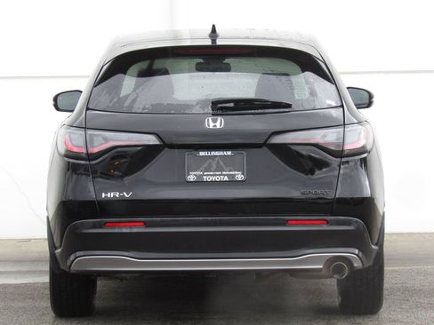 Used 2024 Honda HR-V Sport image 7