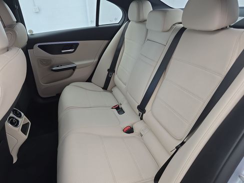 Certified 2022 Mercedes-Benz C 300 4MATIC Sedan image 14
