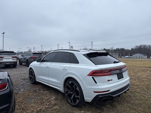 Used 2024 Audi RS Q8 image 4
