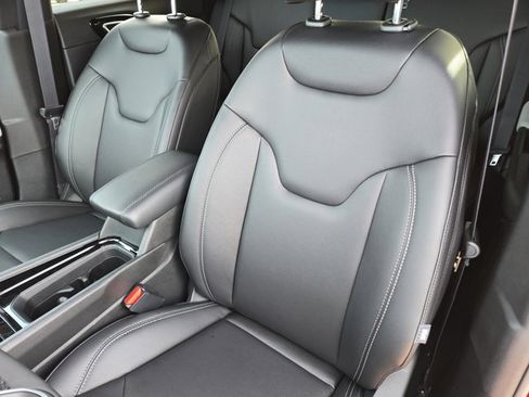 New 2026 Jeep Compass Limited AWD/4WD image 33
