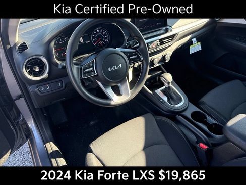 Certified 2024 Kia Forte LXS w/ LXS Technology Package FWD image 11