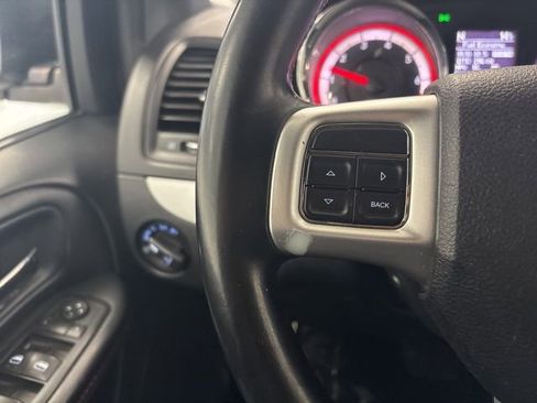 Used 2014 Dodge Grand Caravan R/T image 36