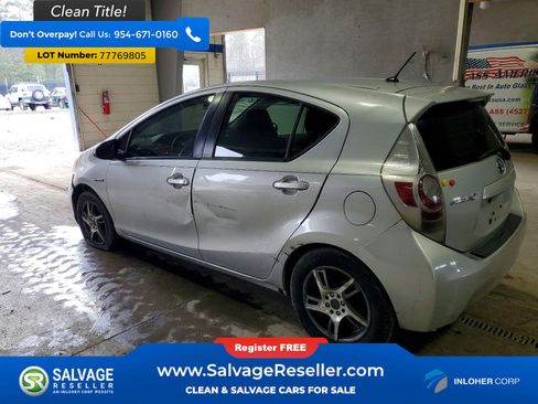 Used 2013 Toyota Prius C Two FWD image 3