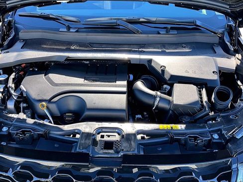 New 2025 Land Rover Discovery Sport Dynamic SE AWD/4WD image 12