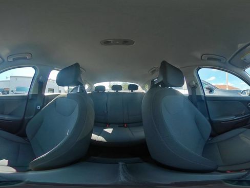 Used 2025 Kia K4 FWD image 42