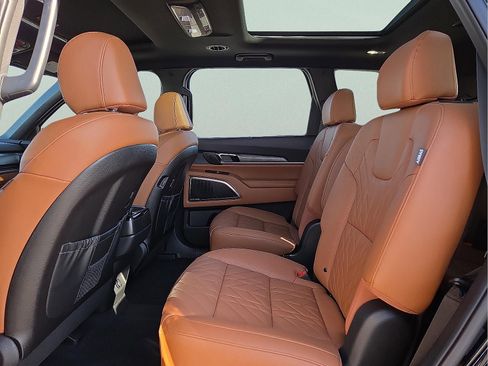 Used 2025 Kia Telluride SX X-Line image 11