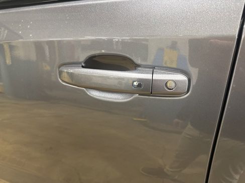 Used 2021 GMC Sierra 1500 AT4 w/ AT4 Value Package image 15