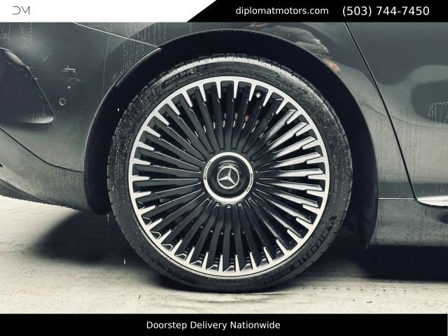 Used 2023 Mercedes-Benz EQE AMG 4MATIC Sedan image 40