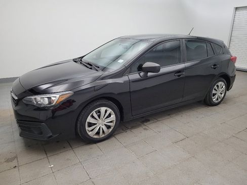 Used 2023 Subaru Impreza 2.0i image 2