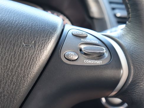 Certified 2017 INFINITI QX60 FWD w/ Premium Plus Package image 28