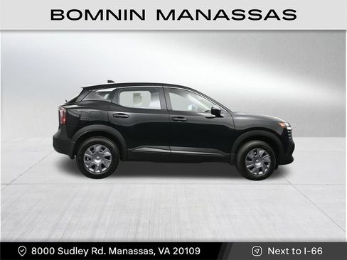 Used 2026 Nissan Kicks S image 6