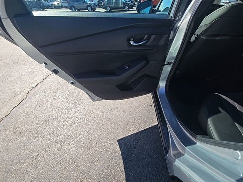 Used 2025 Honda Accord Sport image 25