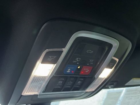 Used 2022 RAM 2500 Limited w/ Night Edition image 33