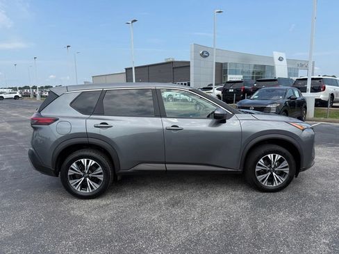 Used 2023 Nissan Rogue SV AWD/4WD image 29
