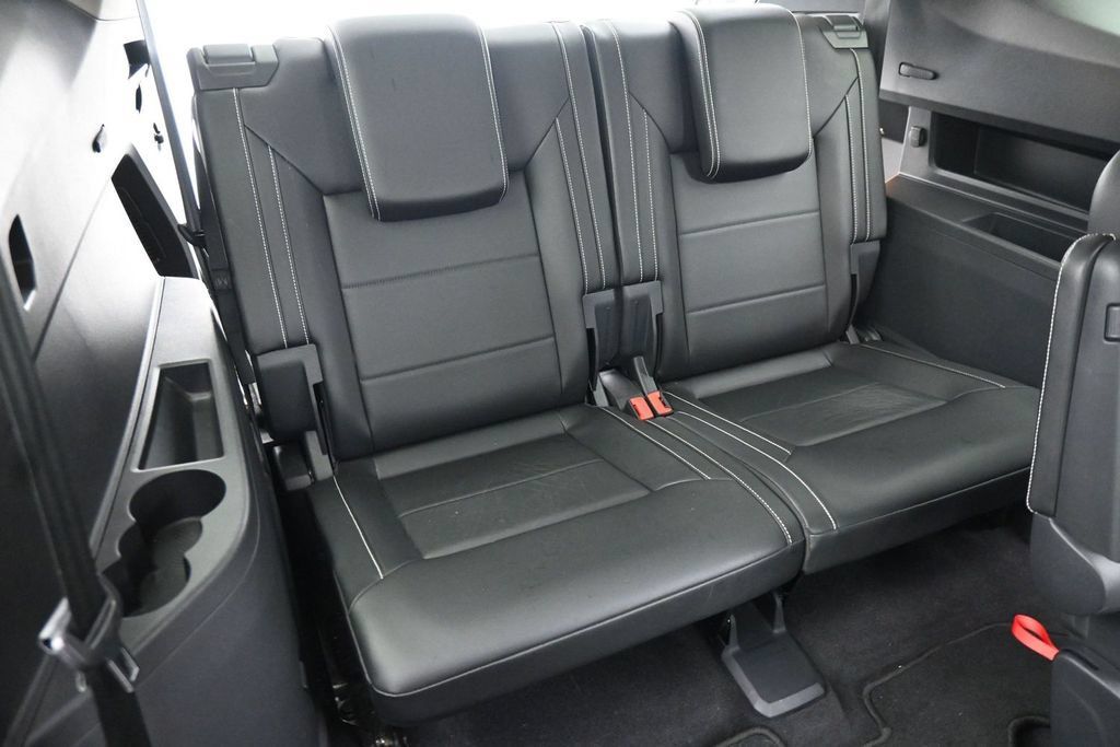 Used 2022 Volkswagen Atlas SEL AWD/4WD image 26