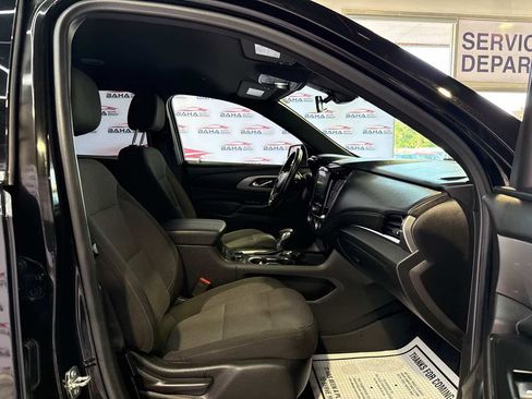 Used 2023 Chevrolet Traverse LT w/ LPO, Floor Liner Package AWD/4WD image 49