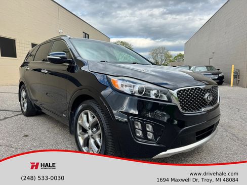 Used 2016 Kia Sorento SX w/ SXL Technology Package AWD/4WD image 1