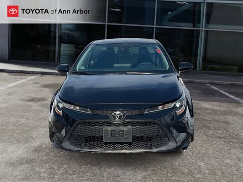 Used 2021 Toyota Corolla LE image 12