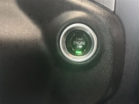 Certified 2022 GMC Sierra 2500 Denali w/ Denali Ultimate Package image 16