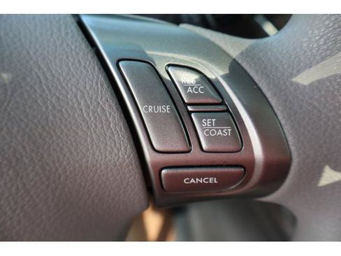 Used 2010 Subaru Forester 2.5X Premium AWD/4WD image 13