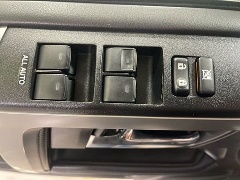 Used 2023 Toyota 4Runner SR5 AWD/4WD image 13