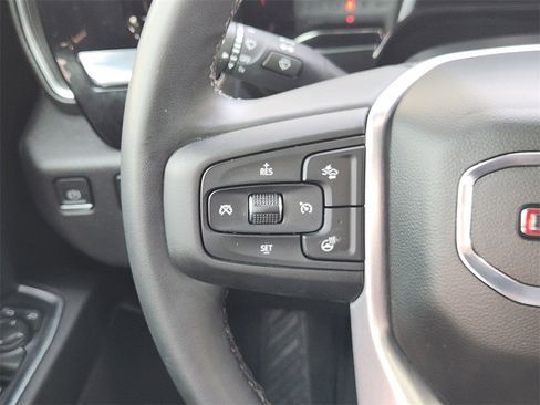 Used 2023 GMC Sierra 1500 Elevation image 24