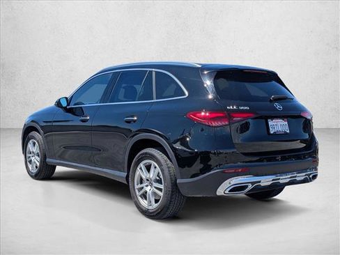 Certified 2025 Mercedes-Benz GLC 300 image 7