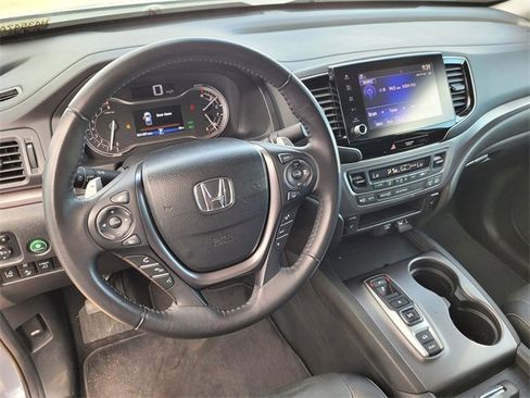 Used 2023 Honda Ridgeline RTL image 9