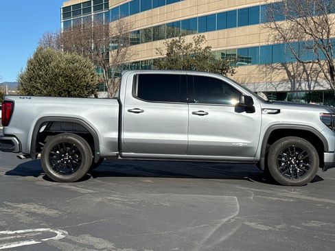Used 2025 GMC Sierra 1500 Elevation image 3