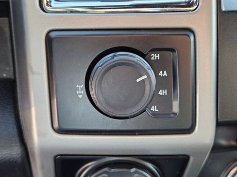 Used 2016 Ford F150 Lariat w/ Equipment Group 502A Luxury image 25