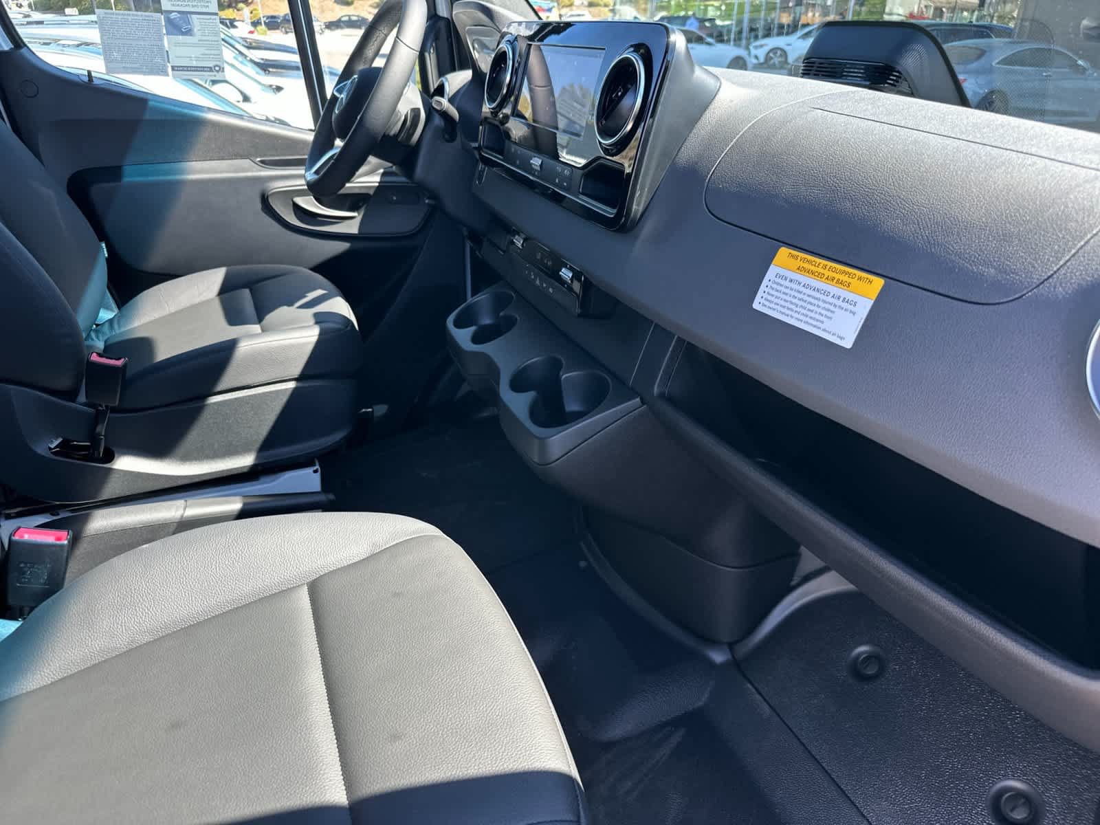 New 2026 Mercedes-Benz Sprinter 2500 image 18
