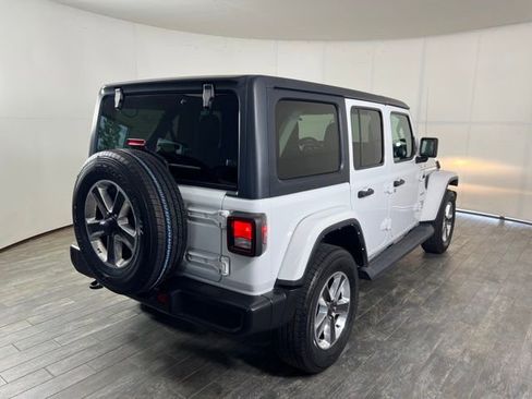 Used 2021 Jeep Wrangler Unlimited Sahara image 6