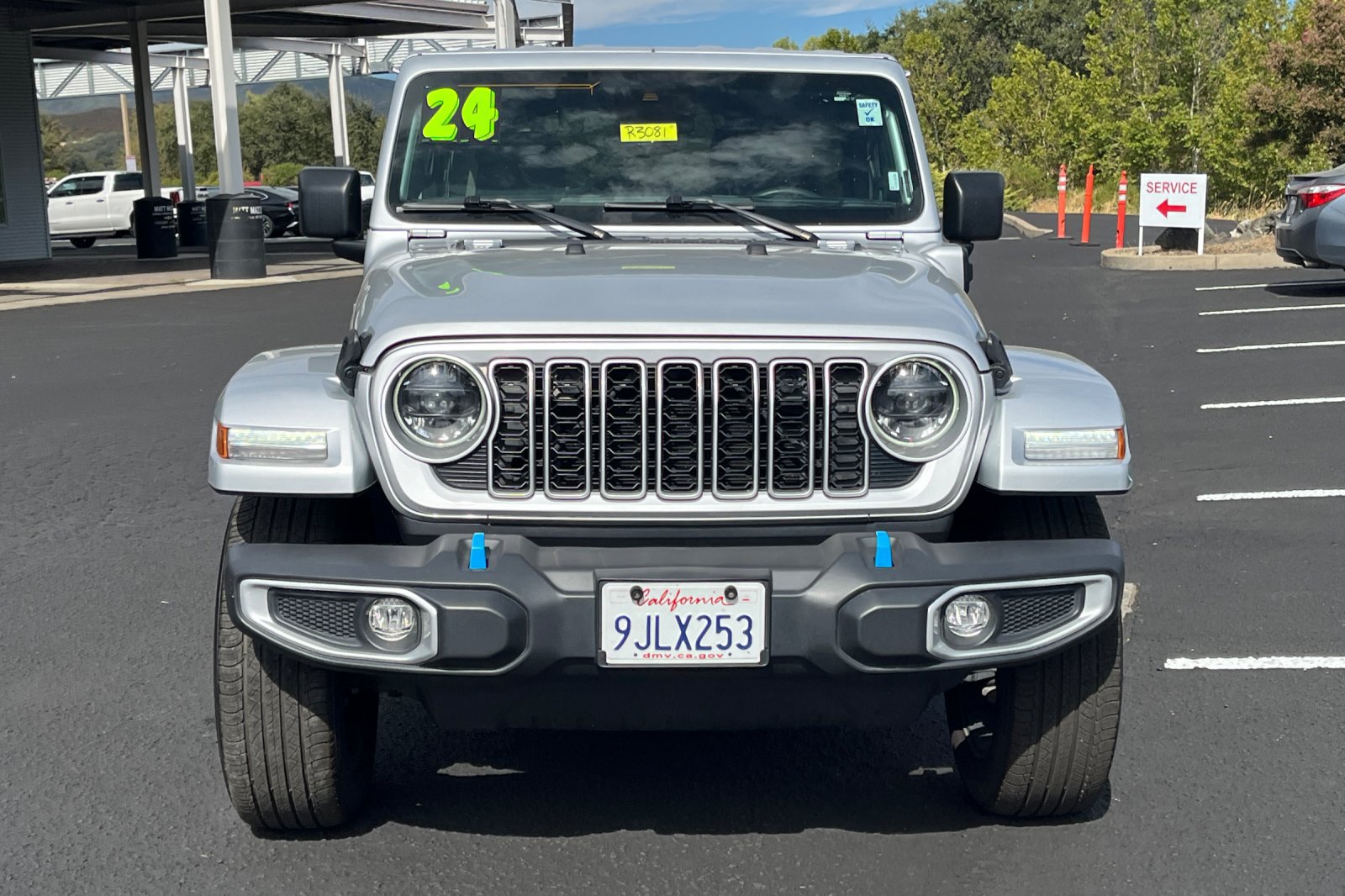 Used 2024 Jeep Wrangler Unlimited Sahara AWD/4WD image 72