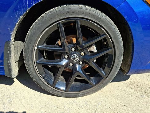 Certified 2023 Honda Civic Sport image 9