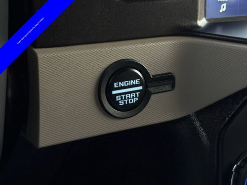 Certified 2023 Ford Bronco Wildtrak image 21