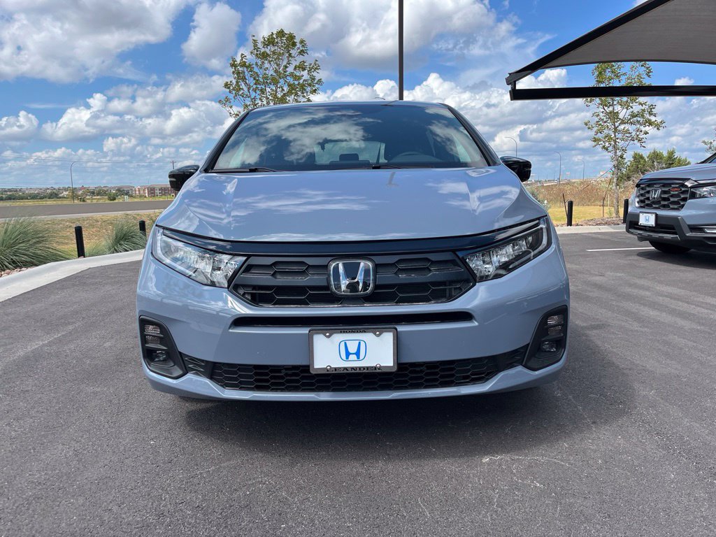Used 2026 Honda Odyssey Sport-L image 2