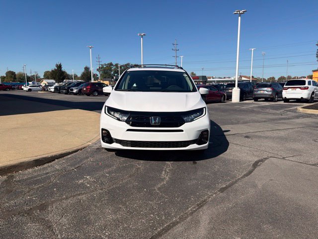 New 2027 Honda Odyssey Elite image 3