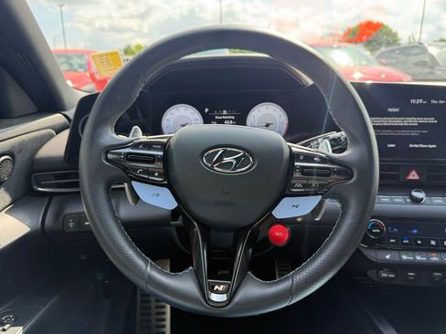 Used 2023 Hyundai Elantra N image 13