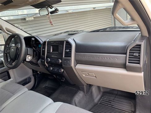 Used 2017 Ford F350 XL w/ Power Equipment Group RWD image 27
