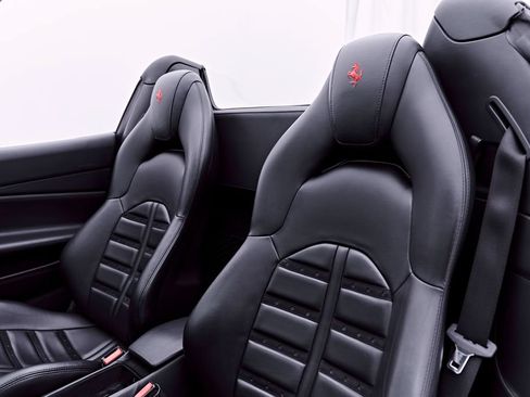 Used 2019 Ferrari 488 Spider RWD image 62