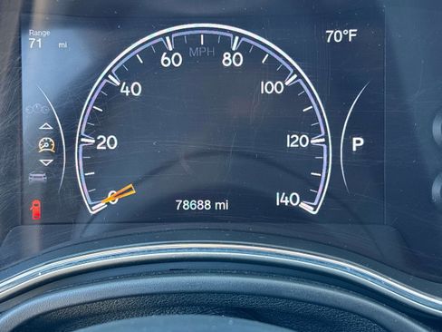Certified 2017 Jeep Grand Cherokee Limited AWD/4WD image 24
