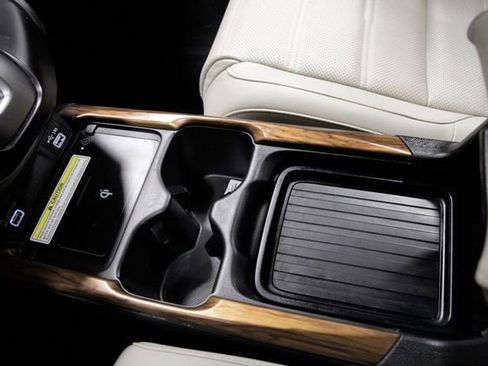 Certified 2022 Honda CR-V Touring image 30