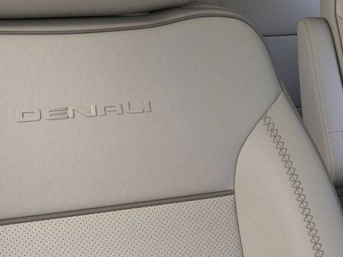 New 2026 GMC Yukon XL Denali image 21