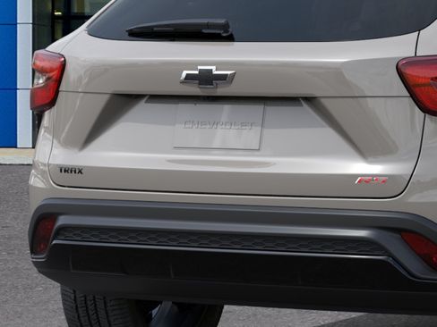 New 2026 Chevrolet Trax RS FWD image 14