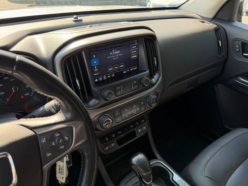 Used 2022 GMC Canyon AT4 w/ Driver Alert Package AWD/4WD image 21