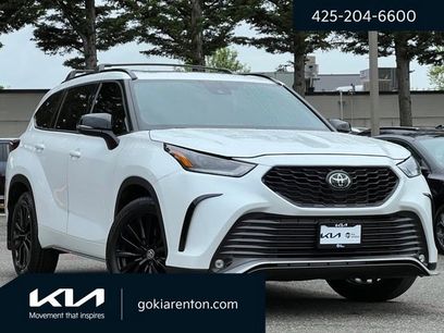 Used 2024 Toyota Highlander XSE