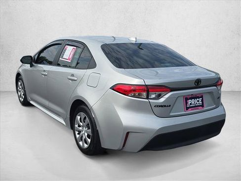 Used 2025 Toyota Corolla LE FWD image 7