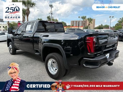 Used 2024 GMC Sierra 3500 Denali Ultimate AWD/4WD image 5