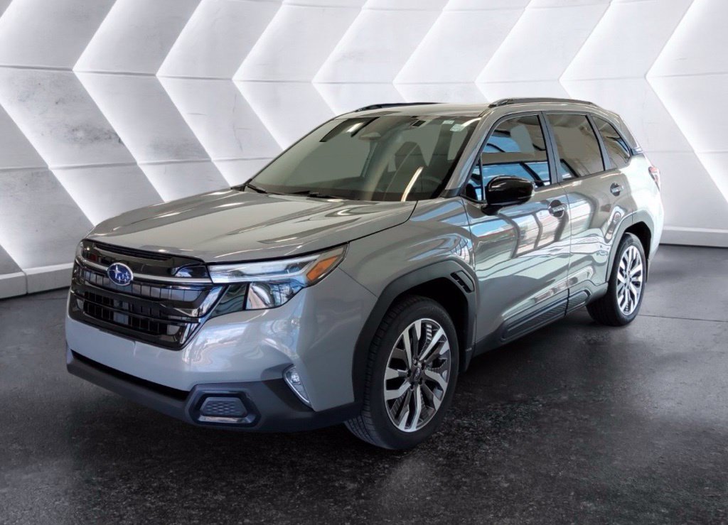 Used 2026 Subaru Forester Touring AWD/4WD image 2